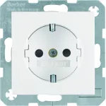 S.1/B.3/B.7 Gniazdo SCHUKO z uz. biały