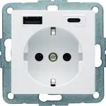 B.Kwadrat Gniazdo SCHUKO z ładowarką USB A+C 20W PD, krem połysk