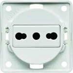 Integro Flow Gniazdo z uz. "Włochy" biały