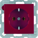 S.1/B.3/B.7 Gniazdo SCHUKO, czerwony