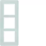 Q.7 Ramka 3-krotna, alu aksamit, lakierowany