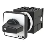 T0-4-15682/E Przełącznik Zał.-Wył., 6 bieg. + 1 NO + 1 NC, 20 A, 90 °, montaż natablicowy, pokrętło czarne bez możliwości blokady