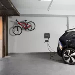 ładowarki samoch. TSS-0650142-100 Ładowarka Samochodowa; SM34; Ścienna/Totem; 1 faza; 7,4 kW; 1 punkt ładowania; Kabel T2 prosty; Opcjonalne RFID; MID; wyłącznik różnicowoprądowy 30mA klasa A, wyłącznik nadprądowy 40A klasa C