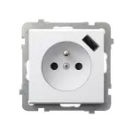 SONATA Gniazdo pojedyncze z uziemieniem z przesłonami torów prądowych, z ładowarką USB - kolor biały mat