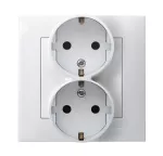SZAFIR Gniazdo podwójne z uziemieniem schuko z przesłonami torów prądowych, kompletne z ramką - kolor biały