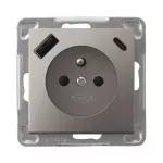 IMPRESJA Gniazdo pojedyncze z uziemieniem z przesłonami torów prądowych, z ładowarką USB A+C - kolor tytan