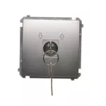 Simon Basic WMUL-0K04Px-4011 Łącznik chwilowy roletowy z kluczem, 3 pozycyjny, „I-0-II" 2 styki N/O. Możliwość wyjęcia klucza tylko w pozycji 0; srebrny mat