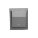 Simon Aquaclick WA-CW1LXXX-XX-18XX Łącznik jednobiegunowy natynkowy z podświetleniem, IP44, 10AX, 250V~, zaciski śrubowe; ciemnoszary