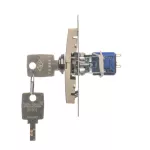 Simon 54 WMDL-0K01Px-044 Łącznik na kluczyk chwilowy – przycisk (moduł) 2 pozycyjny „0-I” styk N/O, 5 A, 250~. Możliwość wyjęcia klucza tylko w pozycji 0; złoty mat