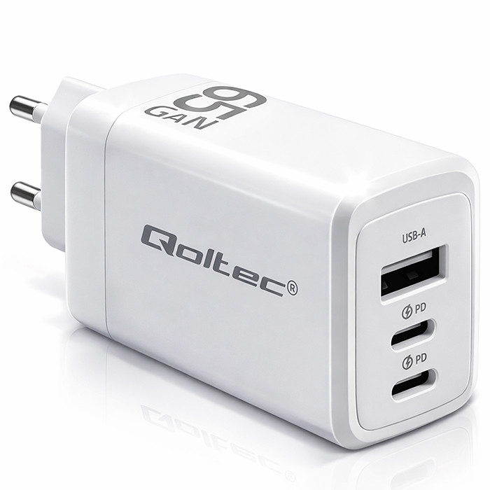 Qoltec Ładowarka sieciowa 65W GaN  | 5-20V | 3-3.35A | 2 x USB-C PD | 1 x USB QC 3.0 | Laptop | Smartfon | Biała