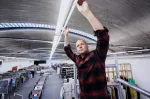 Tuba LED Philips MASTER 11.3W zamiennik 36W 2100lm 6500K LEDtube 1200mm HO 11.3W 865 T8 EELB Tuby LED 10 lat gwar