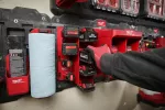 MILWAUKEE PACKOUT UCHWYT NA AKUMULATORY M18