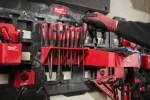 MILWAUKEE PACKOUT UCHWYT NA WKRĘTAKI