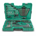 SATA ZESTAW KLUCZY 150el  1/4" 3/8" 1/2" WALIZKA....