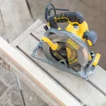 STANLEY PILARKA TARCZOWA 1650W FME301K 190/66mm WALIZKA  .