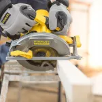 STANLEY PILARKA TARCZOWA 1650W FME301K 190/66mm WALIZKA  .
