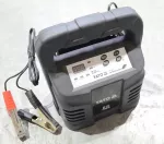 YATO PROSTOWNIK 12V  12A  200Ah  8302 Mokry