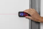 Dalmierz laserowy BENNING LD60 LCD kolorowy 650nm klasa II zasięg 60m IP54