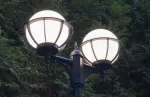 SU-MA lampa stojąca zewnętrzna kule z koszykiem 250 OGMWN 2 KPO 250