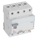 WYŁĄCZNIK RÓŻNICOWOPRĄDOWY P 304 4P 40A 500MA TYP AC SERII TX3