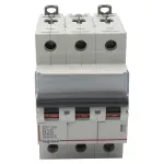 WYŁĄCZNIK NADPRĄDOWY S 303 3P B 25A 6000A SERII DX3
