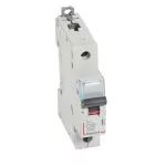 WYŁĄCZNIK NADPRĄDOWY S 301 1P C 50A 6000A SERII DX3