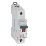 WYŁĄCZNIK NADPRĄDOWY S 301 1P D 32A 6000A SERII DX3