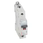 WYŁĄCZNIK NADPRĄDOWY S 311 1P C 32A 10000A SERII DX3