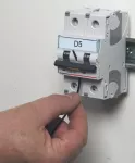 DX3 16 kA Wyłącznik dwubiegunowy 80 A