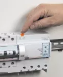 BLOK RÓŻNICOWOPRĄDOWY PR 304 4P 125A Z REGULACJĄ 300-1000MA TYP F (HPI) SERII DX3