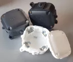 PUSZKA 85 X 85 IP-44 ODGAŁĘŹNA NAŚCIENNA Z ZACISK.SZARA