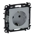 VALENA LIFE GNIAZDO 2 P+Z Z PRZESŁONĄ ALUMINIUM 16 A – 250 V~