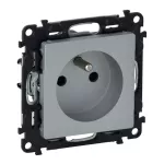 VALENA LIFE GNIAZDO 2 P+Z Z PRZESŁONĄ ALUMINIUM 16 A – 250 V~