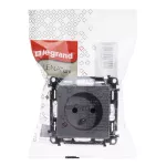VALENA LIFE GNIAZDO 2 P+Z Z PRZESŁONĄ ALUMINIUM 16 A – 250 V~