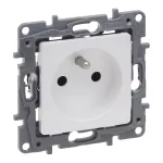 NILOE SELECTION - GNIAZDO 2P+Z 16 A - 250 V~ (Z PRZESŁONĄ, ZACISKI ŚRUBOWE) PERŁA