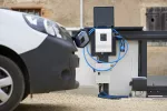 GREEN'UP PREMIUM: STACJA ŁADOWANIA POJAZDÓW ELEKTRYCZNYCH TYPU WALLBOX, TRÓJFAZOWA, 22KW, MODE 3, 1 PUNKT ŁADOWANIA, IP44, IK08, Z ZABEZPIECZENIEM 6MA DC, Z MODUŁEM KOMUNIKACJI I CZYTNIKA RFID