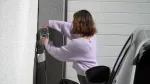 Soliroc - Podstawa montażowa do zawieszenia skrzynki kontrolnej kabla zasilajacego pojazd elektryczny