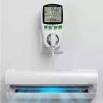 Qoltec Watomierz Licznik zużycia energii PM0627 z historią pomiaru| 3680W | 16A | LCD