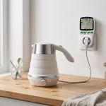 Qoltec Watomierz Licznik zużycia energii PM0627 z historią pomiaru| 3680W | 16A | LCD