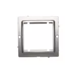 Simon Basic WMUZ-74x2xx-4012 Adapter (przejściówka) na osprzęt standardu 45 × 45 mm. Montaż do puszki na wkręty; srebrny mat