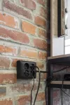 Simon Aquaclick WA-CGSZN4C-xx-49xx Gniazdo wtyczkowe natynkowe, Schuko, 4-krotne, IP20, 16A, 250V~, szybkozłącza; czarny