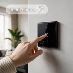 Qoltec Inteligentny dotykowy 1-kanałowy włącznik wyłącznik światła | Wi-Fi | Timer | Tuya | Smart life | Hartowane szkło | Czarny