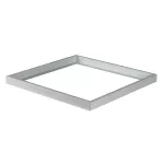 Ramka natynkowa do paneli ADTR 6060 SR kwadratowy dł. 60cm szer. 60cm wys.4,5cm kolor srebrny złożona