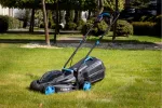 Bezszczotkowa kosiarka akumulatorowa 32 cm 18V
