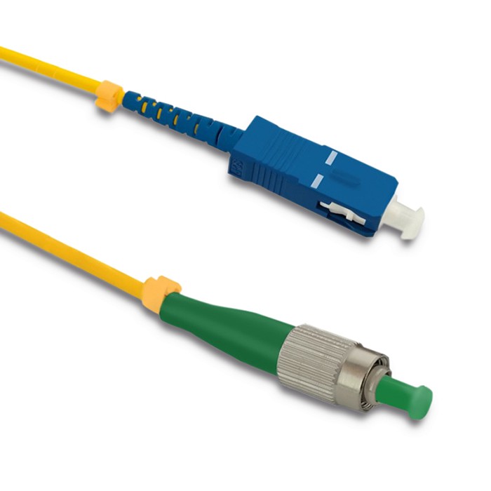 Qoltec Patchcord światłowodowy FC/APC - SC/UPC | Singlemode | 9/125 | G652D | Simplex | 15m