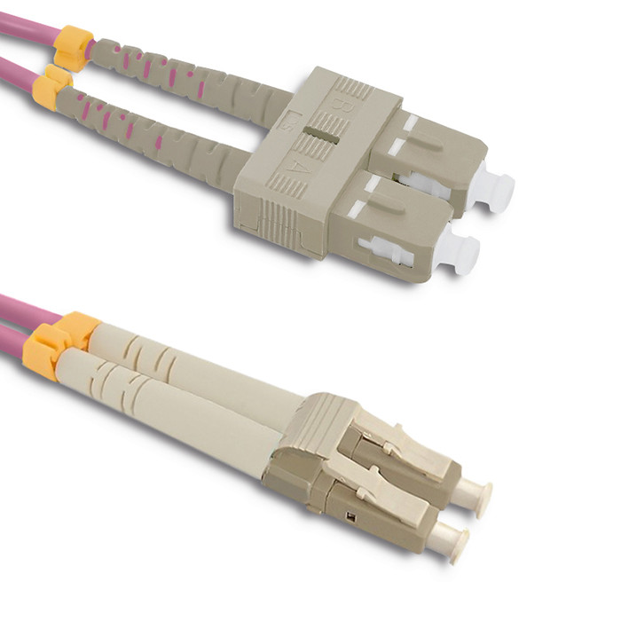 Qoltec Patchcord światłowodowy LC/UPC - SC/UPC | Multimode | 50/125 | OM4 | Duplex | 2m